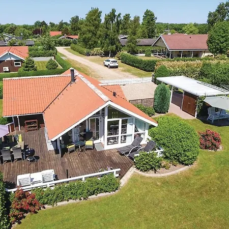 Awesome Home In Sydals With Sauna Holiday home *