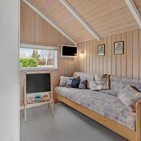 Awesome Home In Sydals With Sauna Holiday home Skovby (Syddanmark)
