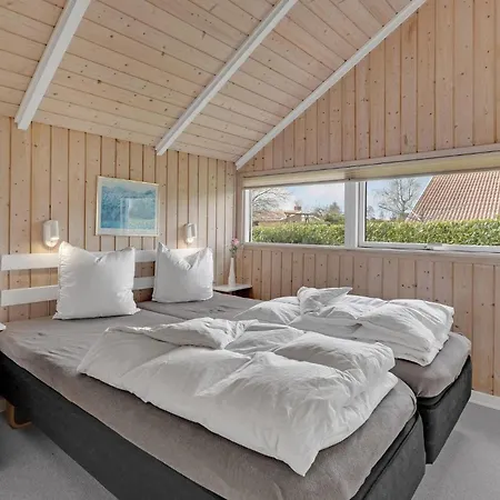 Awesome Home In Sydals With Sauna Holiday home *